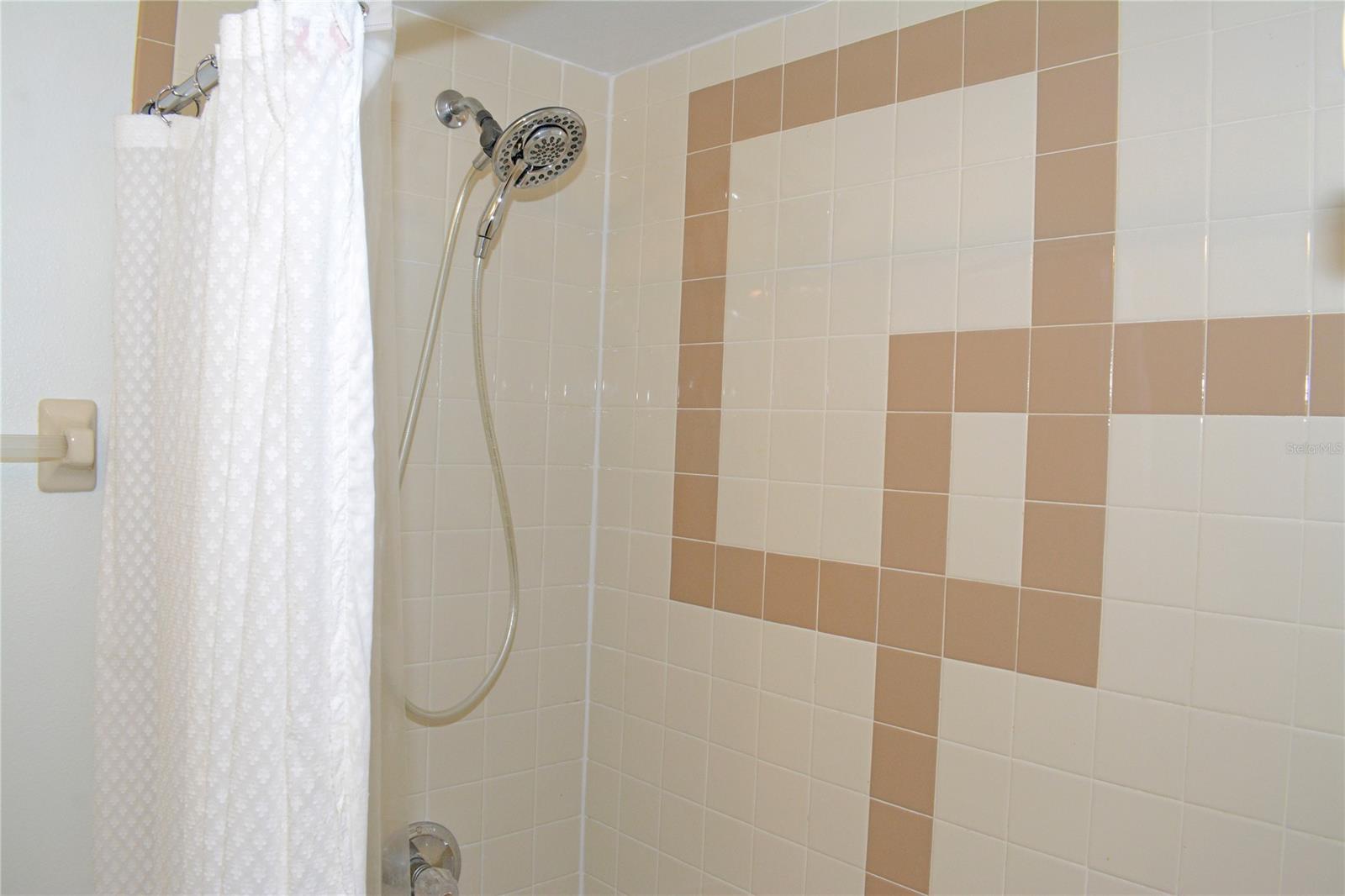 Florida Shores 01 - Residential