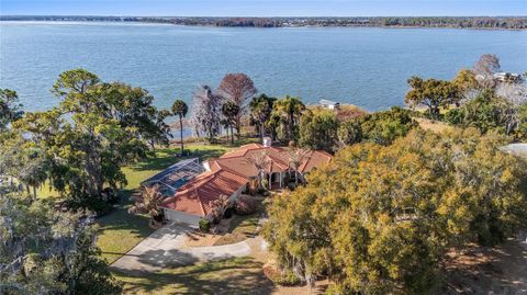 6136 DORA DRIVE MOUNT DORA FL 32757