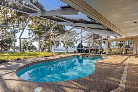 6136 Dora Drive, Mount Dora, FL 32757