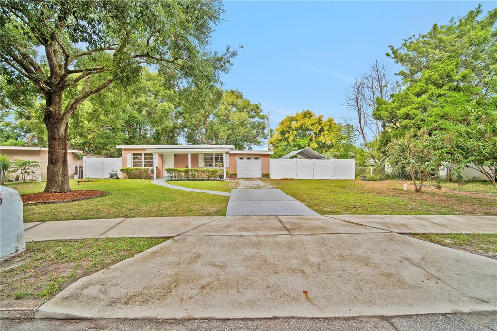 Photo of 100 Hays Drive, Sanford, FL 32771 (MLS # O6350670)