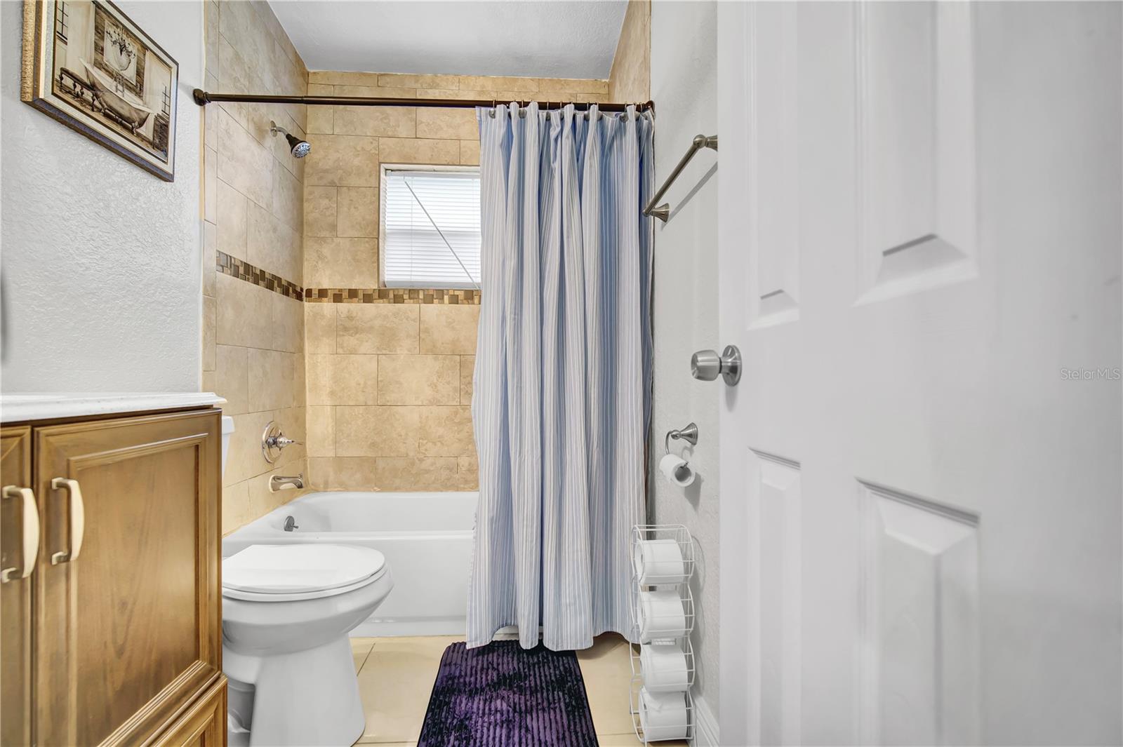 COUNTRY CLUB MANOR UNIT 1 - Residential