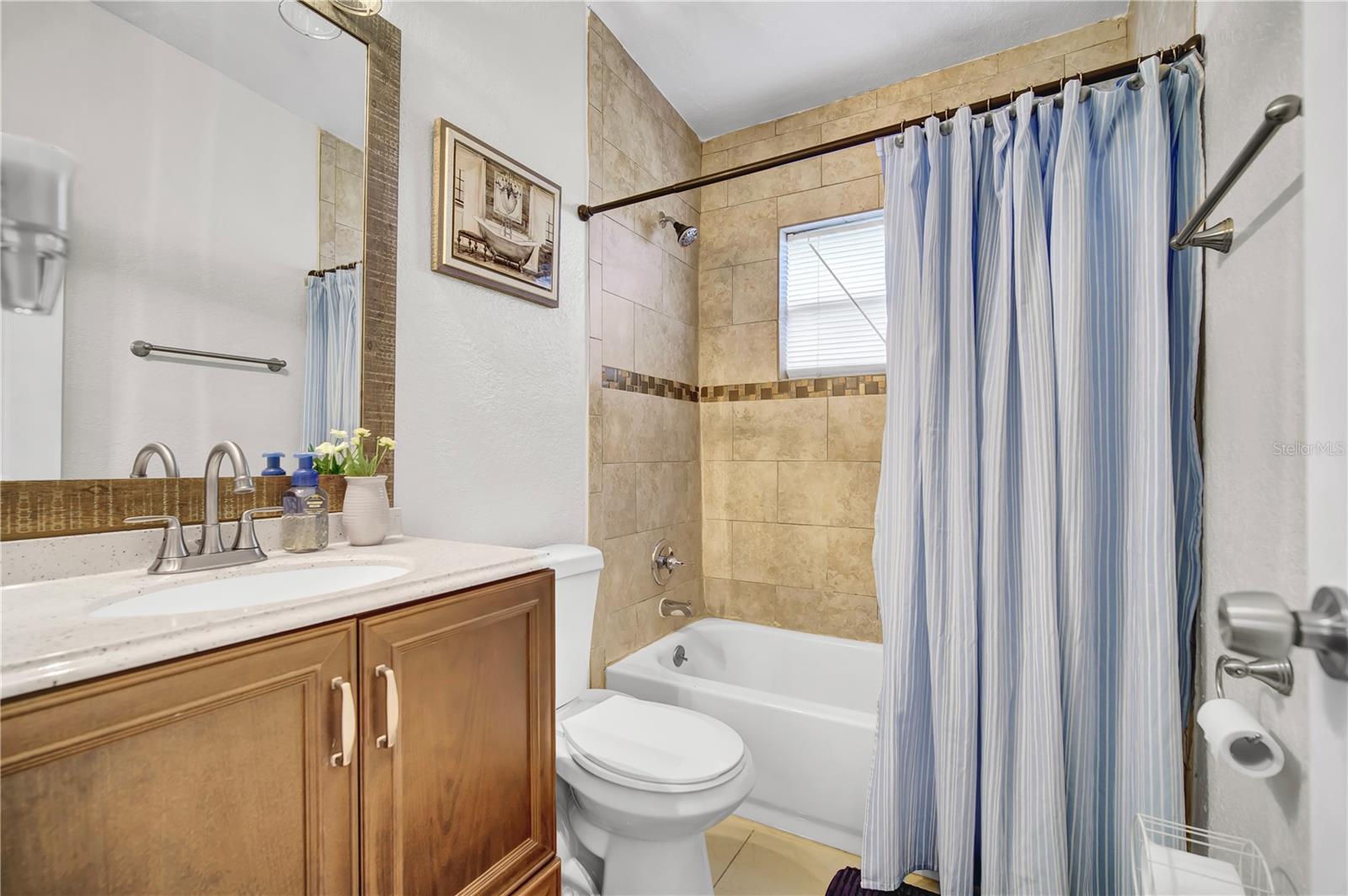 COUNTRY CLUB MANOR UNIT 1 - Residential