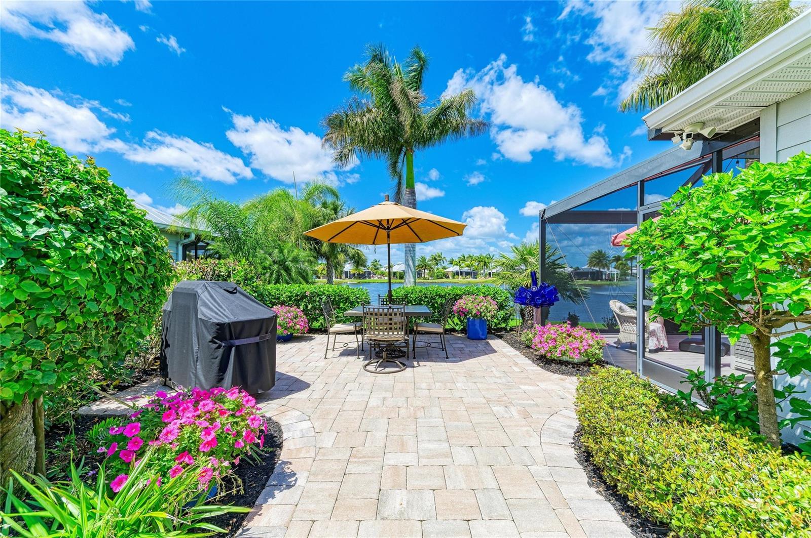 THORNTON CRK MOTORCOACH RESIDENCE - Residential