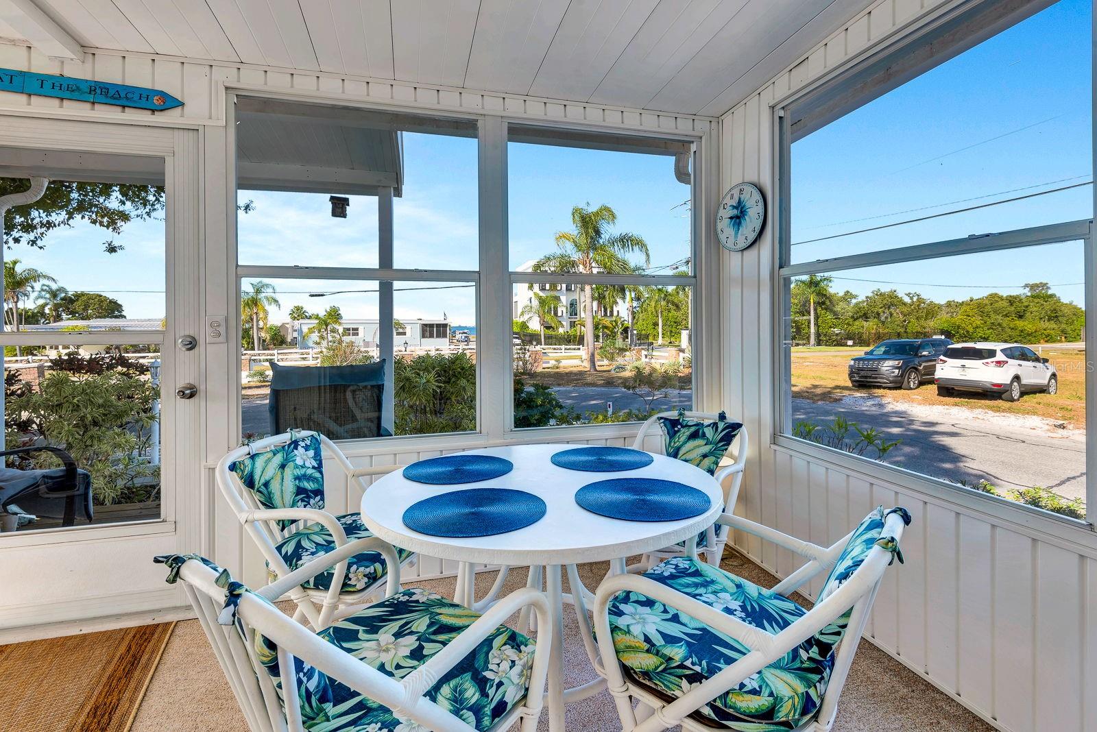 PALMA SOLA SHORES - Residential