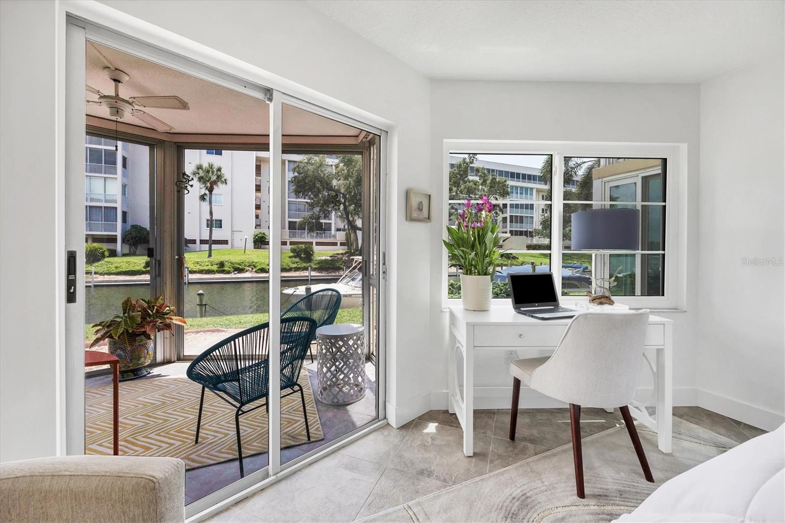 SIESTA HARBOR II - Residential