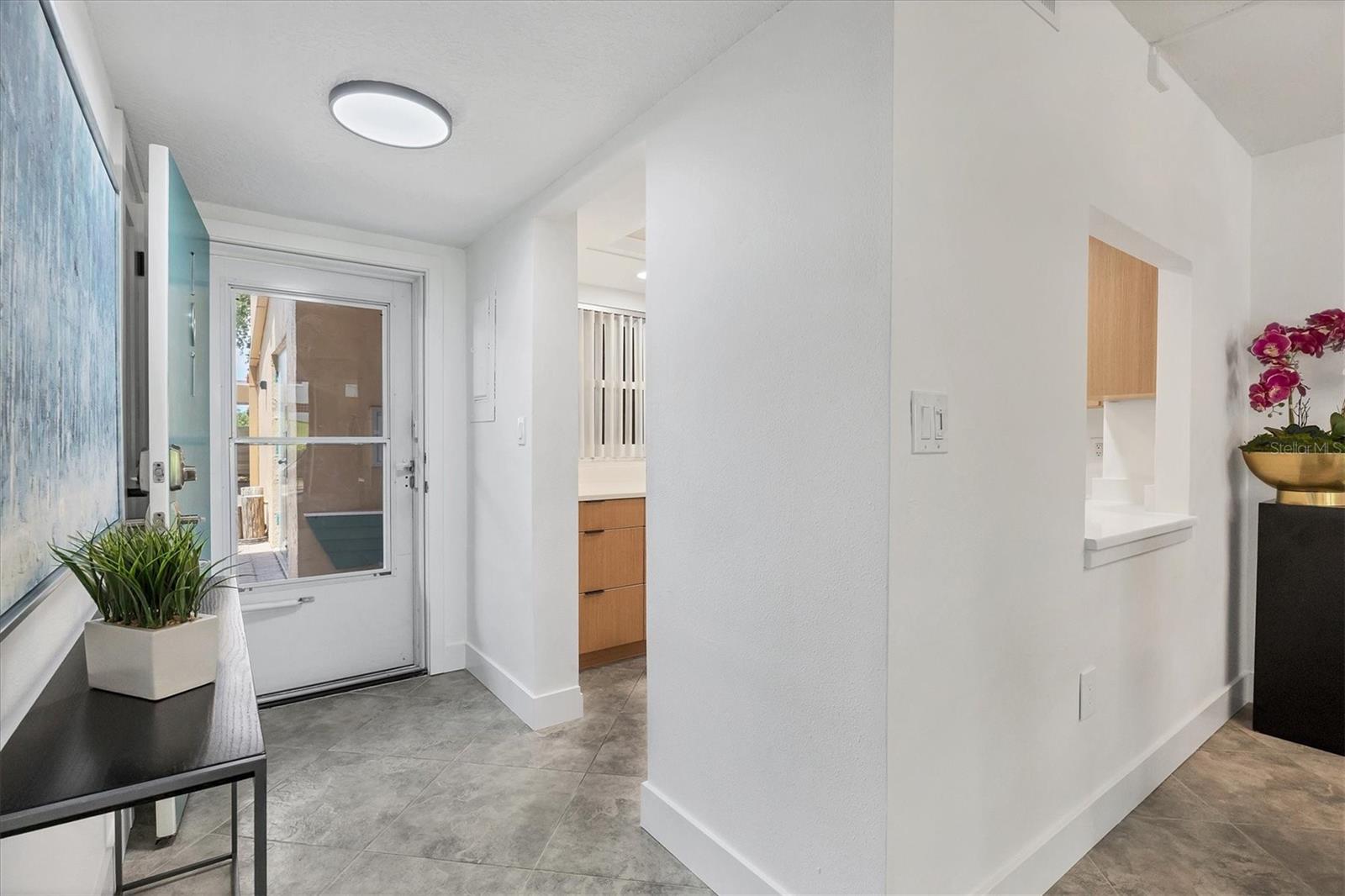 SIESTA HARBOR II - Residential