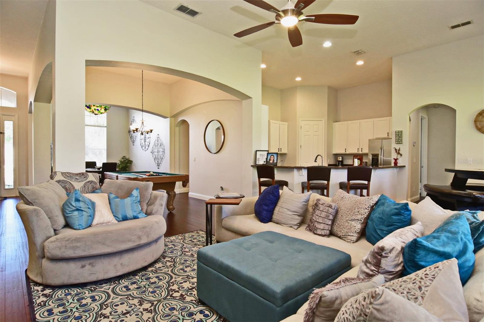 BUCKINGHAM ESTATES PH 3 & 4 - Residential Lease