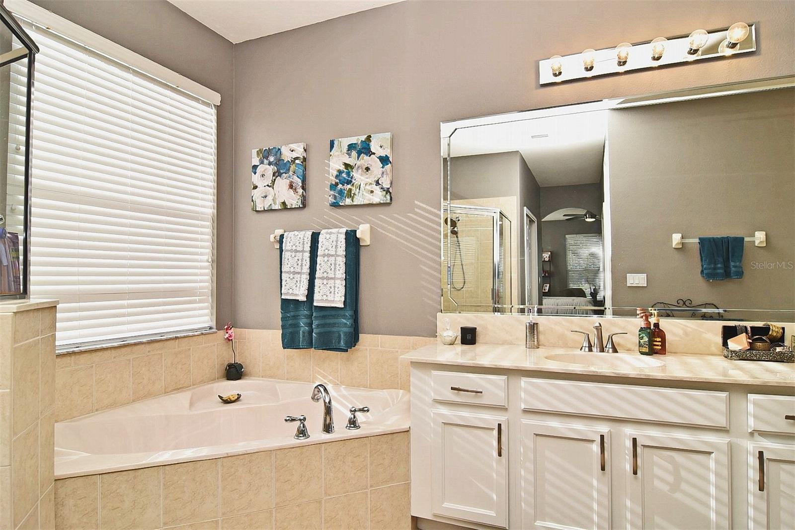 BUCKINGHAM ESTATES PH 3 & 4 - Residential Lease