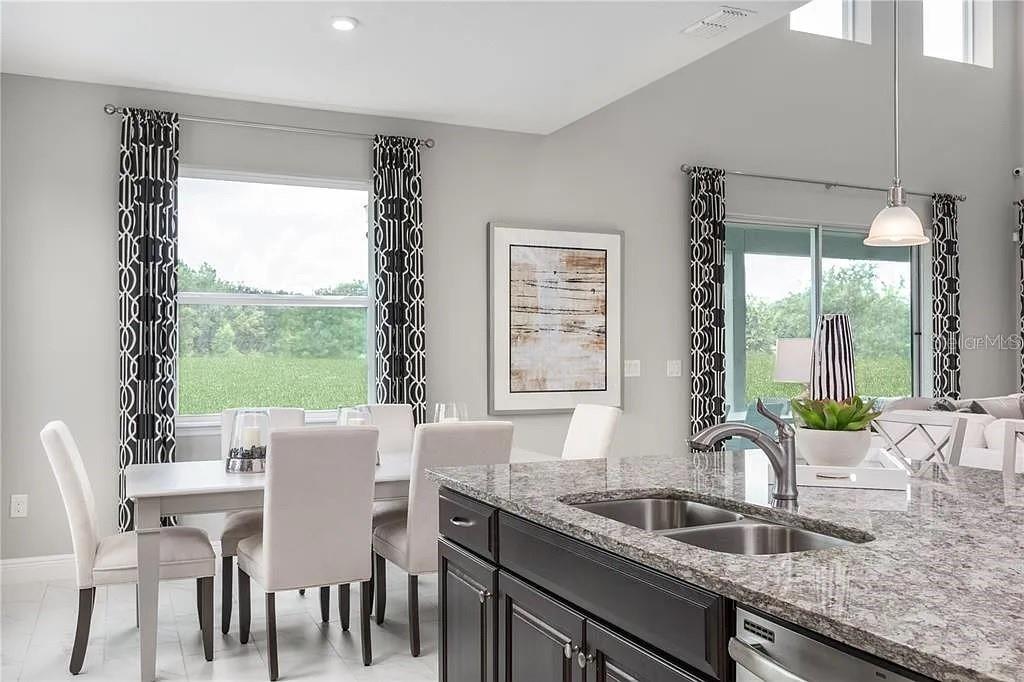 PARKVIEW PRESERVE - Residential