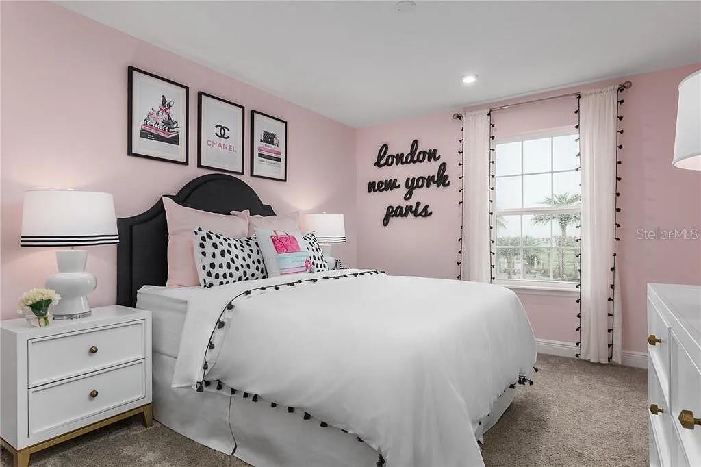 PARKVIEW PRESERVE - Residential