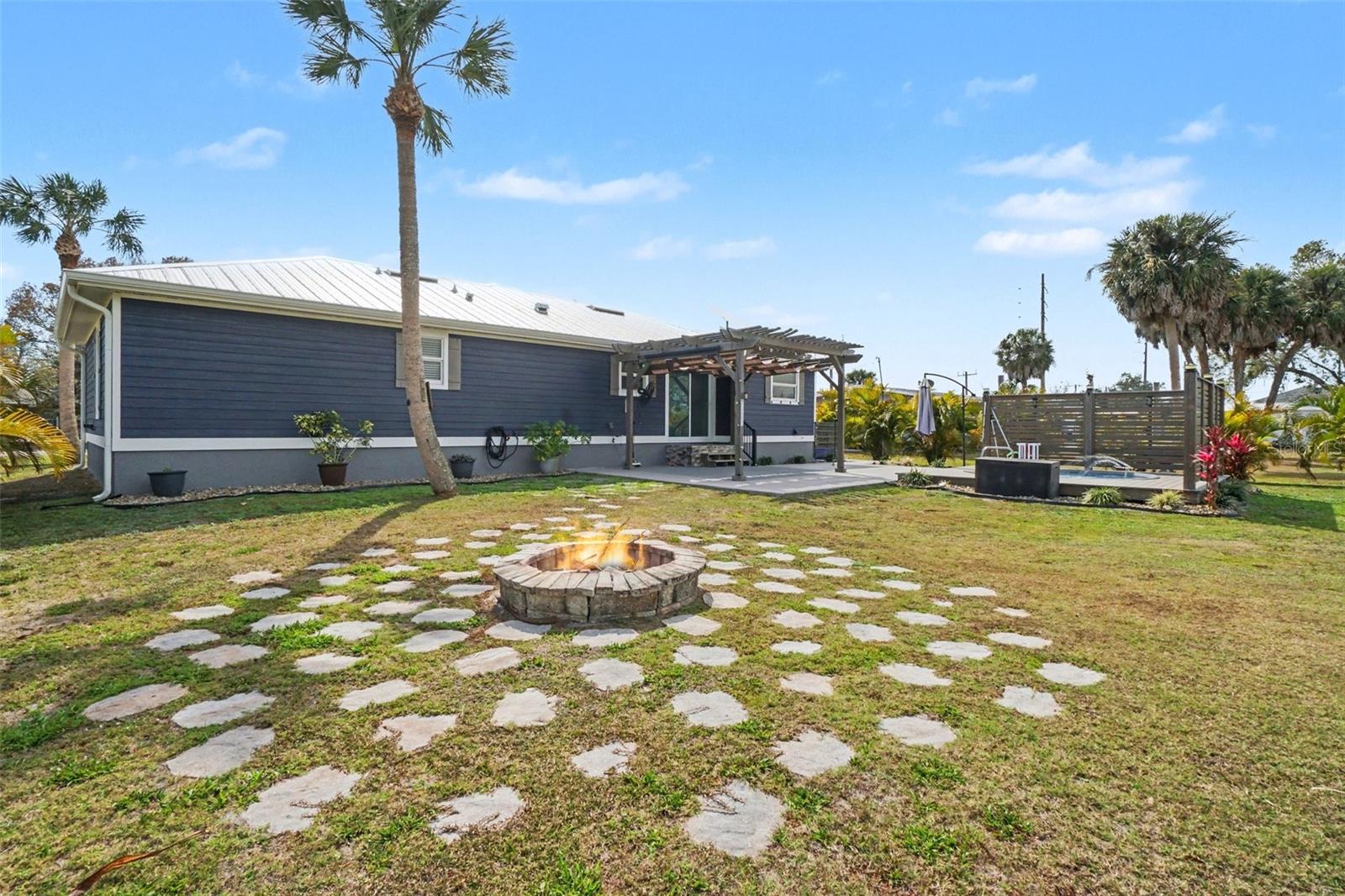 PUNTA GORDA - Residential