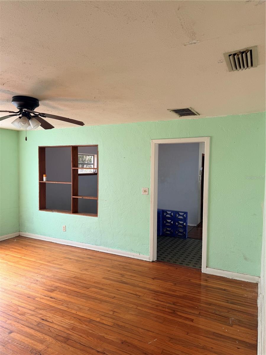 J FITCH WALKER SUB HOLLY HILL - Residential