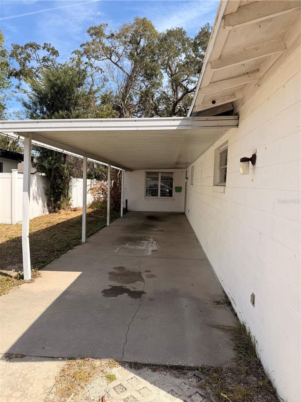 Photo of 1129 Holly Avenue, Daytona Beach, FL 32117 (MLS # O6386401)