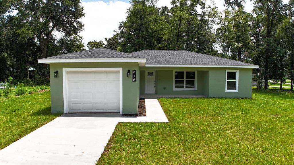 Photo of 6135 NW 69th Court, Ocala, FL 34482 (MLS # O6428445)