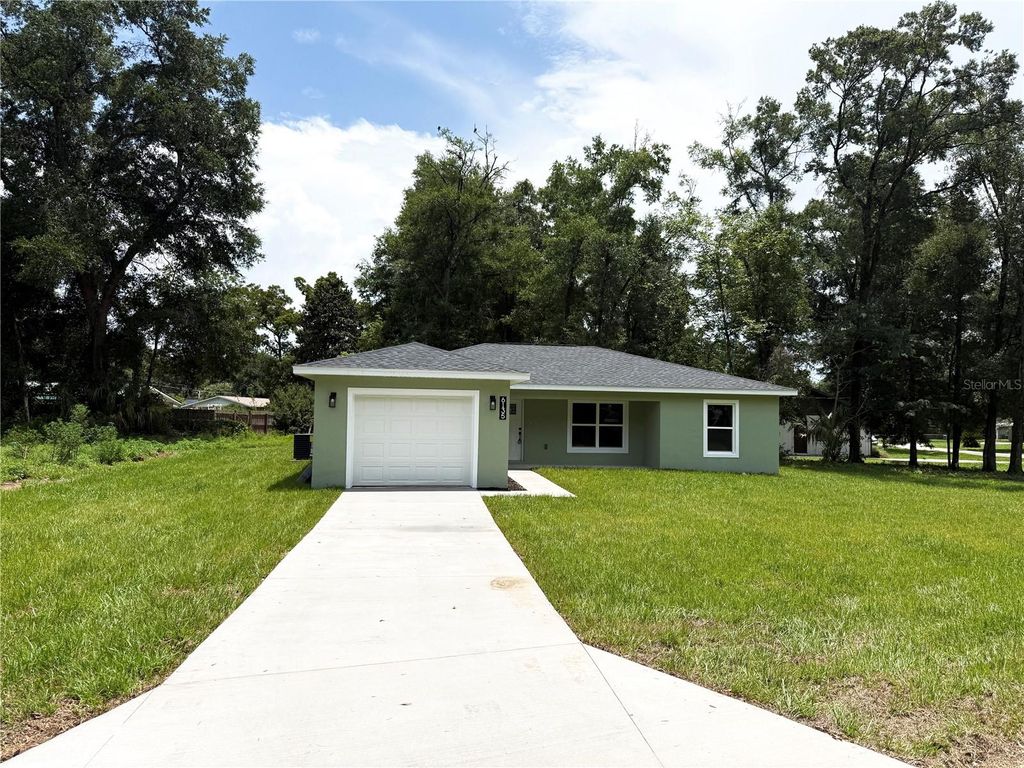 Photo of 6135 NW 69th Court, Ocala, FL 34482 (MLS # O6428445)