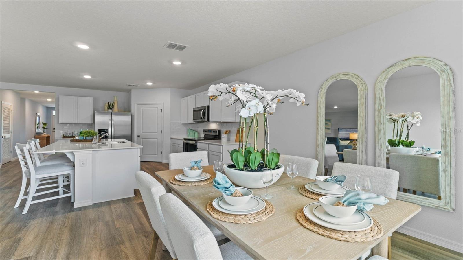 FOUNTAIN VIEW - Residential