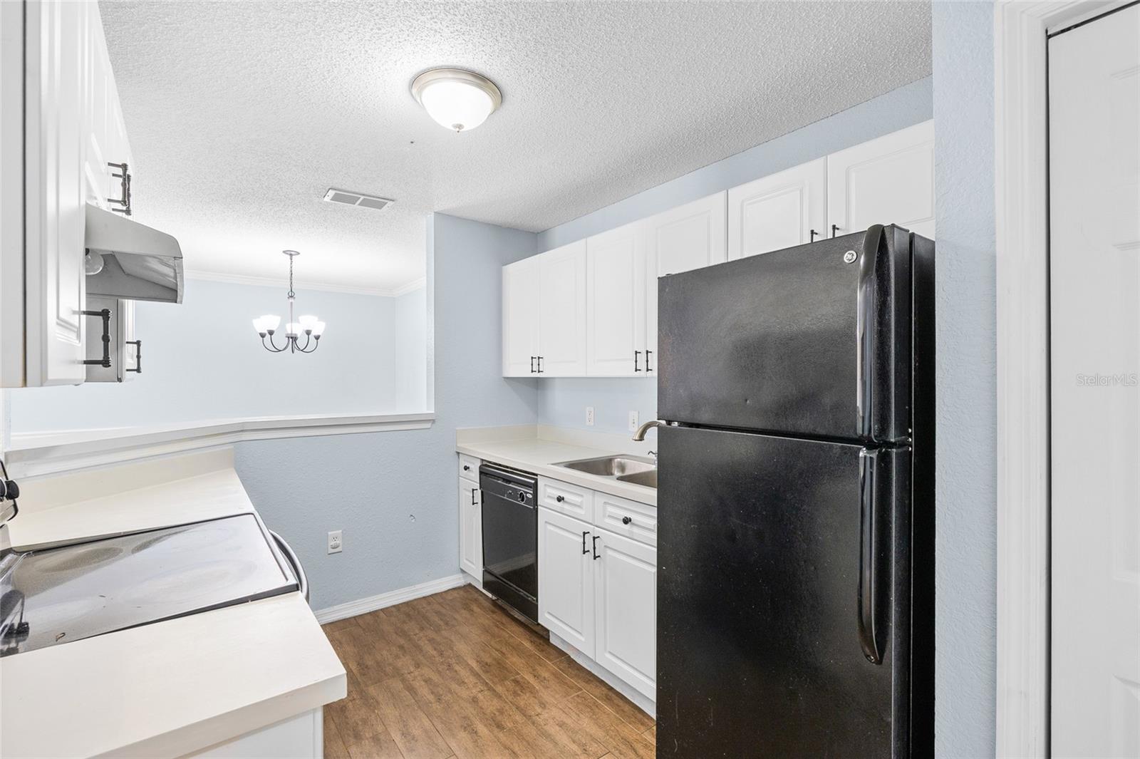 THE ENCLAVE AT RICHMOND PLACE - Residential