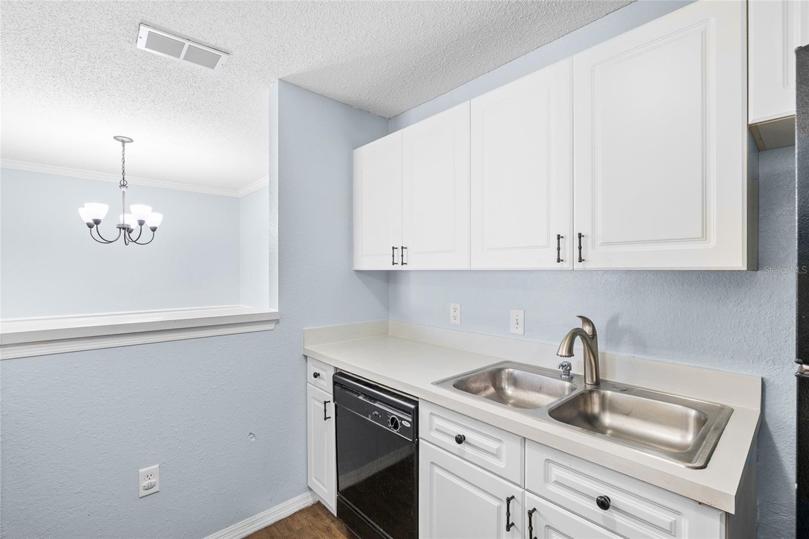 THE ENCLAVE AT RICHMOND PLACE - Residential