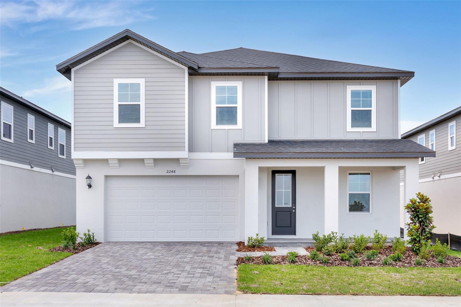Welcome to this stunning newly built home in the exclusive, gated Cyrene at Minneola community. Featuring 3 bedrooms, 2.5 baths, a versatile flex room perfect for a home office, and a spacious upstairs primary suite with dual vanities and a walk-in closet. This energy-efficient home offers modern comfort and style.
**A summer kitchen, privacy fence, and backyard landscaping will be added soon. (Rendering is for illustration purposes; actual design may vary.)
Community Amenities:
Gated entrance | Pool and cabana | Trails | Dog park | Tot lot -
Top Schools:
Grassy Lake Elementary | East Ridge Middle | Lake Minneola High -
Prime location with easy access to Florida’s Turnpike, shopping, dining, and entertainment.