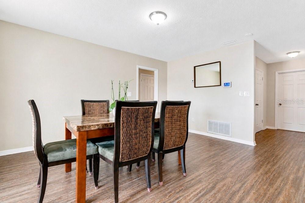 NORTH LANE PARK - Residential
