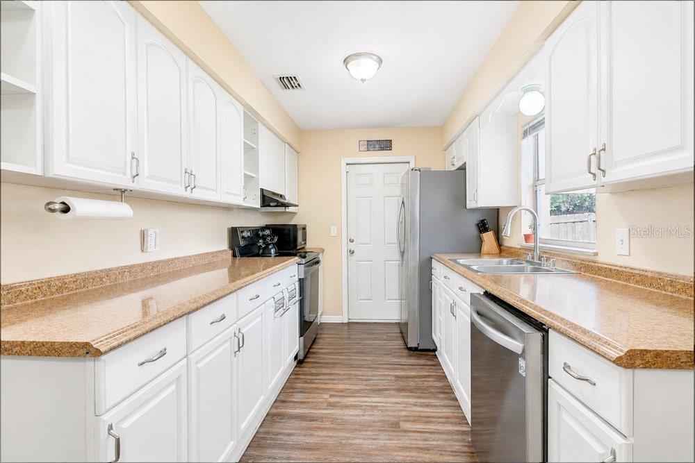 NORTH LANE PARK - Residential