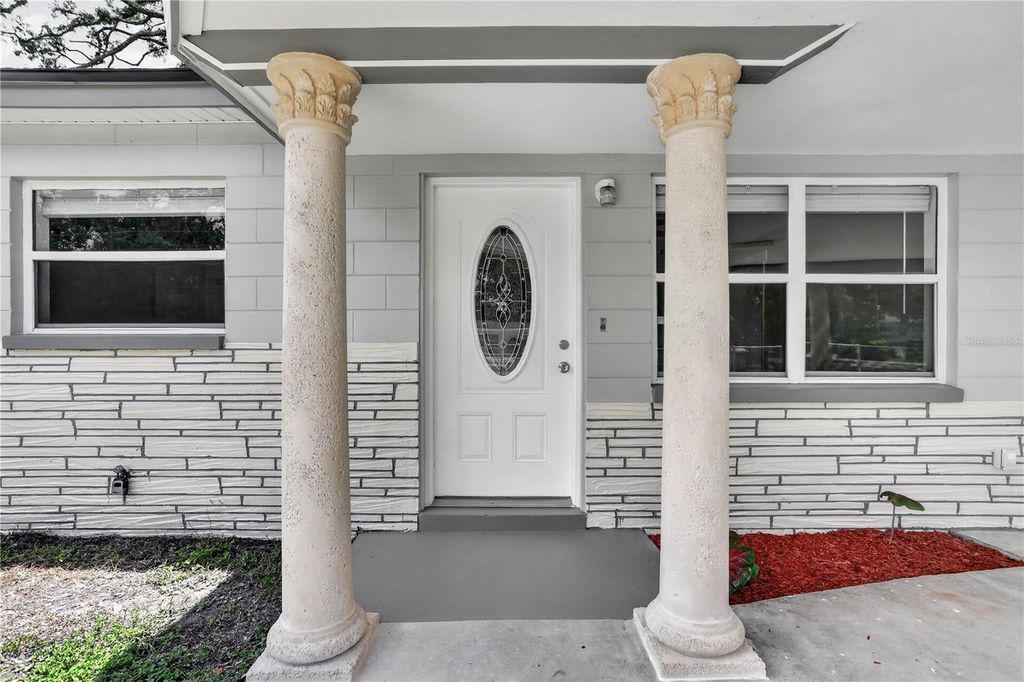 Photo of 10405 N 22nd Street, Tampa, FL 33612 (MLS # TB8521689)
