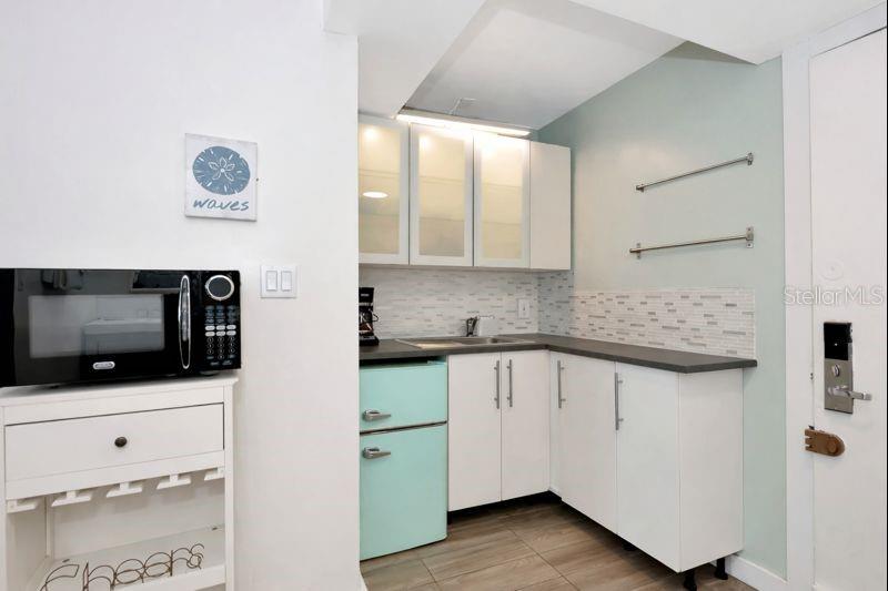 FOUNTAIN BEACH RESORT CONDO - Residential