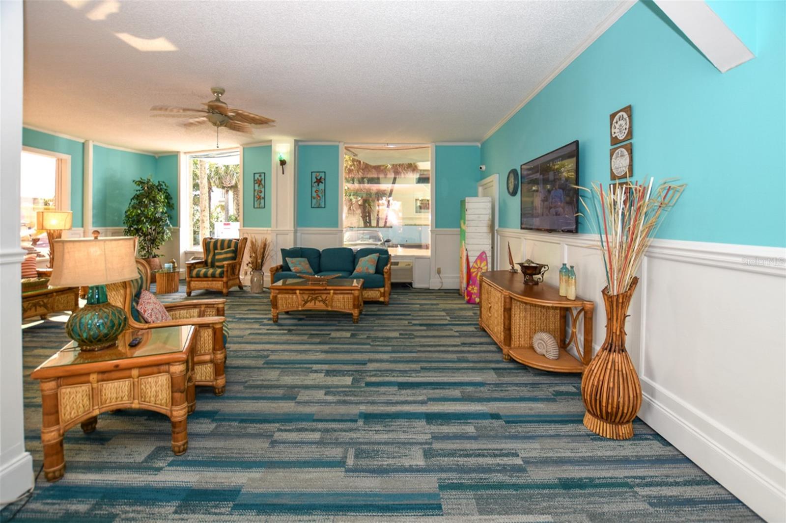 FOUNTAIN BEACH RESORT CONDO - Residential