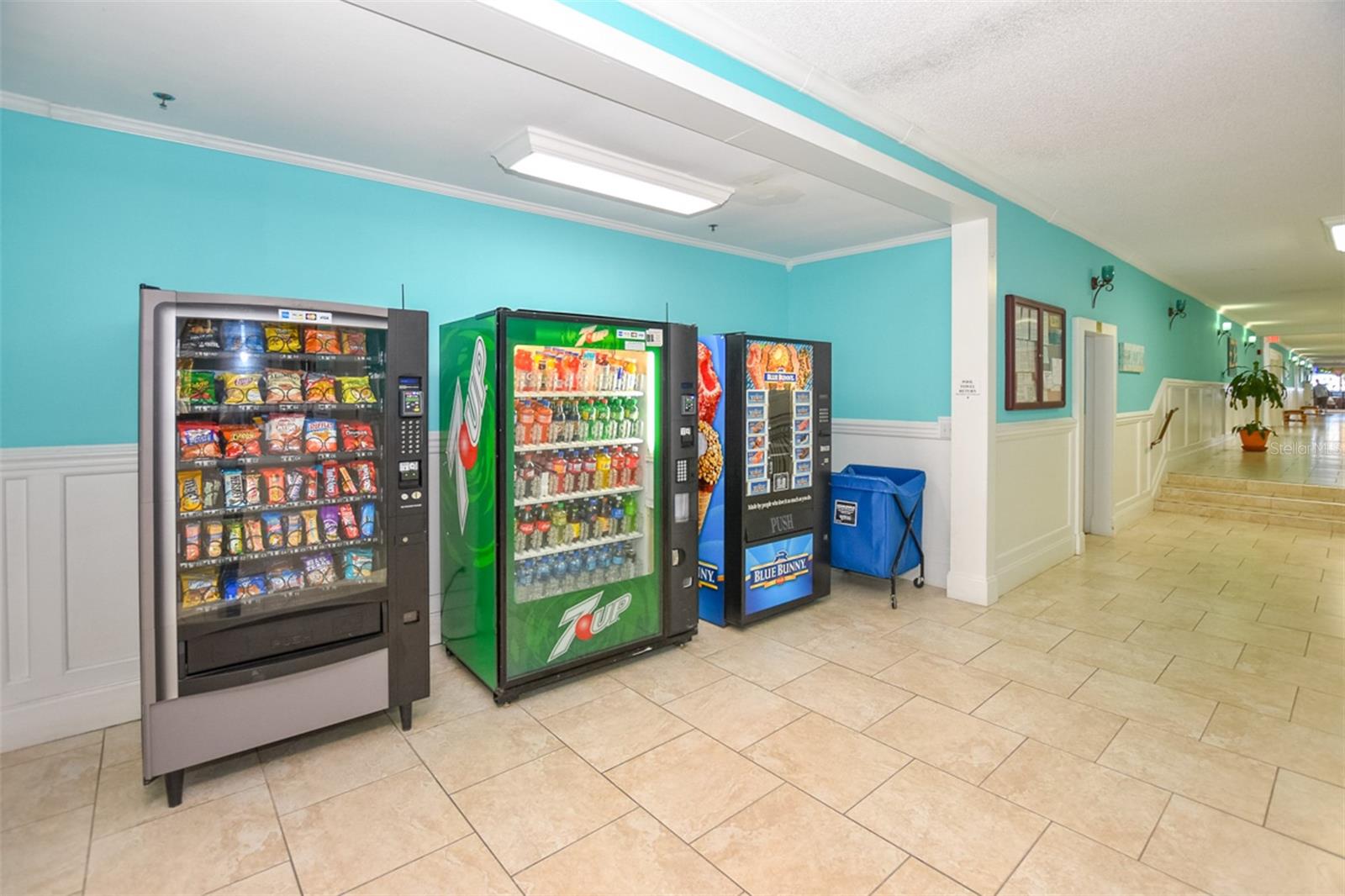 FOUNTAIN BEACH RESORT CONDO - Residential