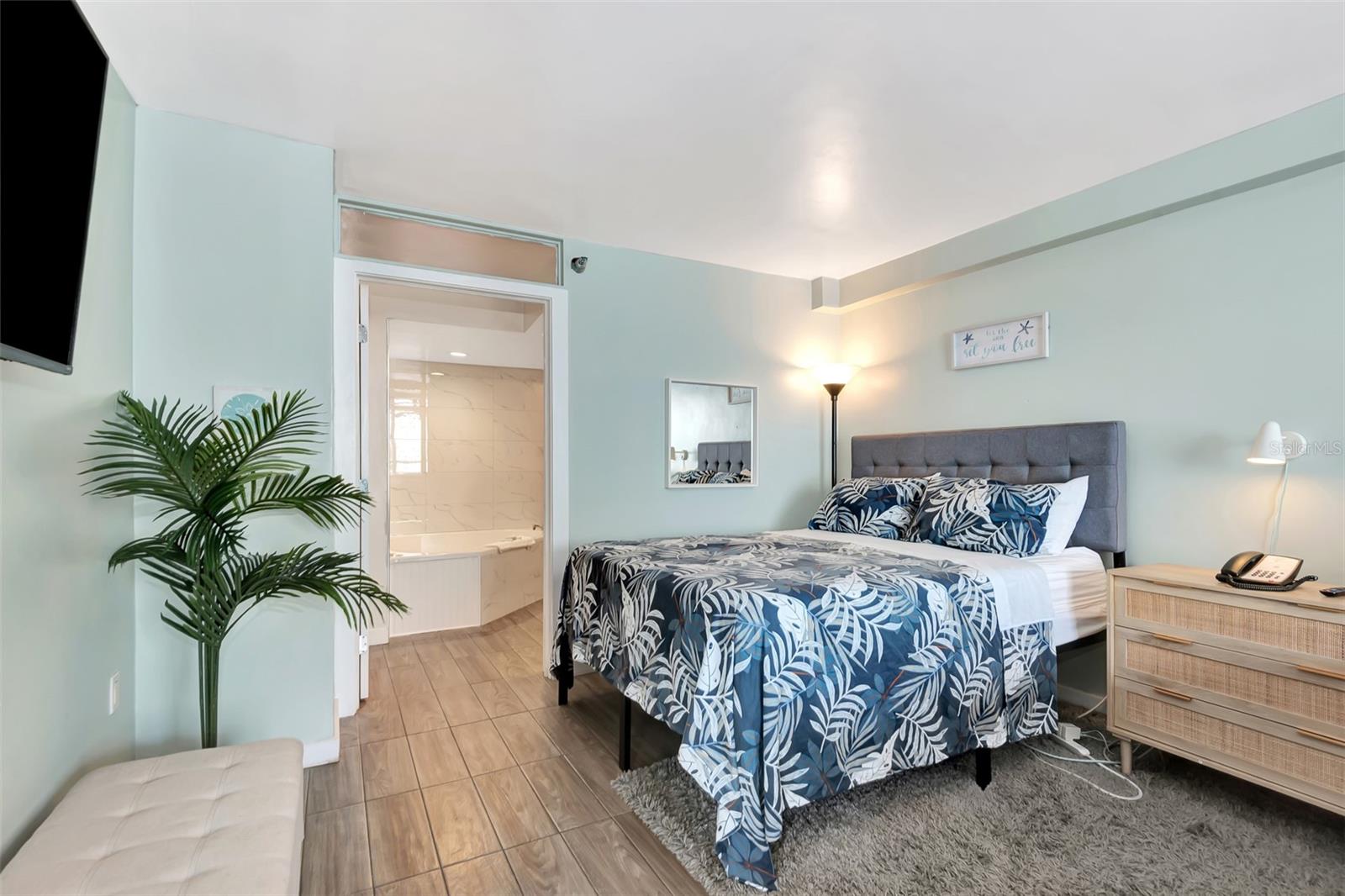 FOUNTAIN BEACH RESORT CONDO - Residential