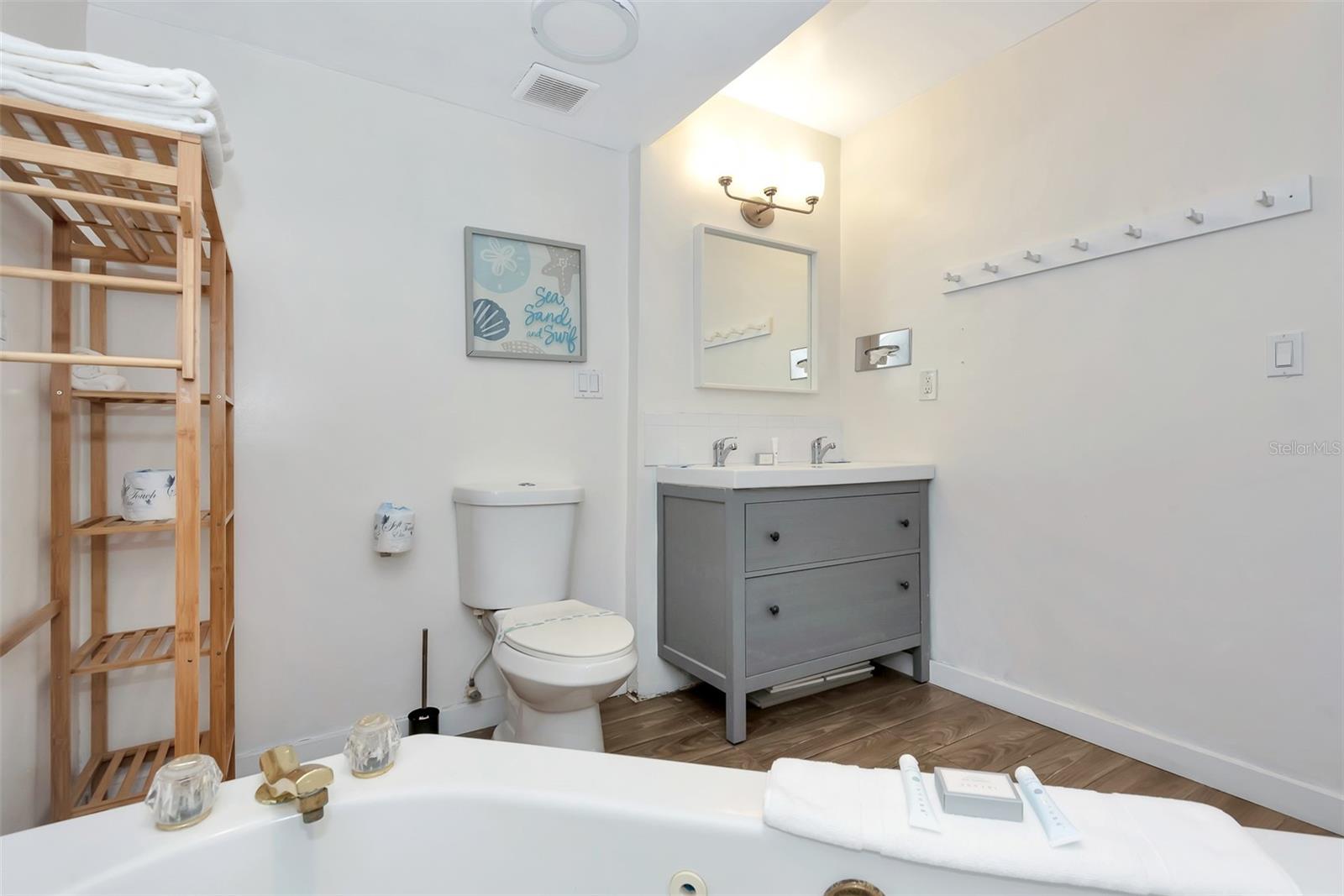 FOUNTAIN BEACH RESORT CONDO - Residential