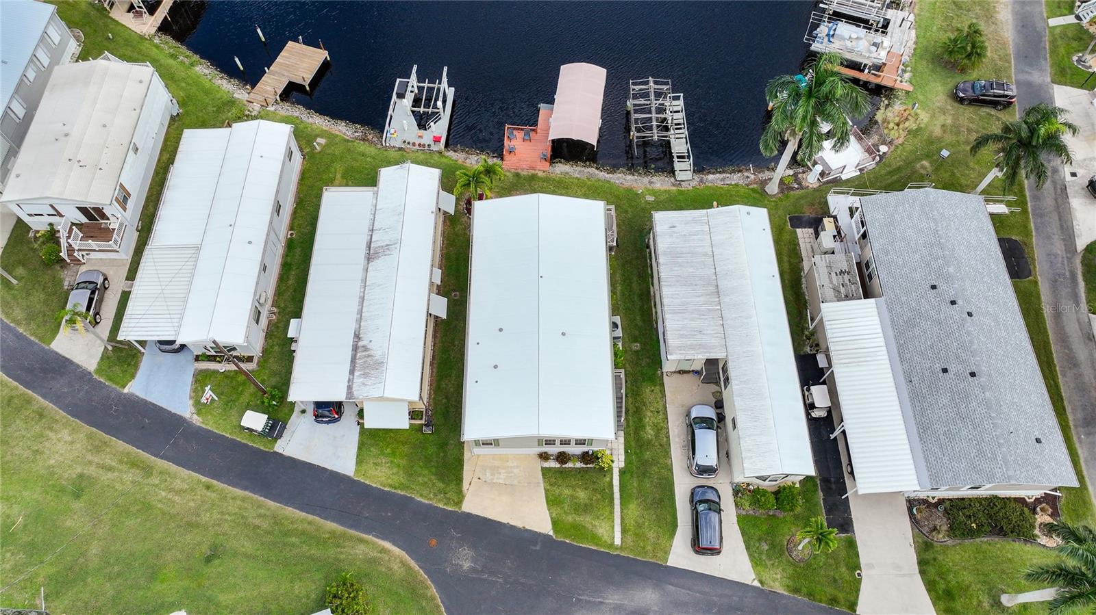 LAZY LAGOON MOB HME PARK COOP - Residential