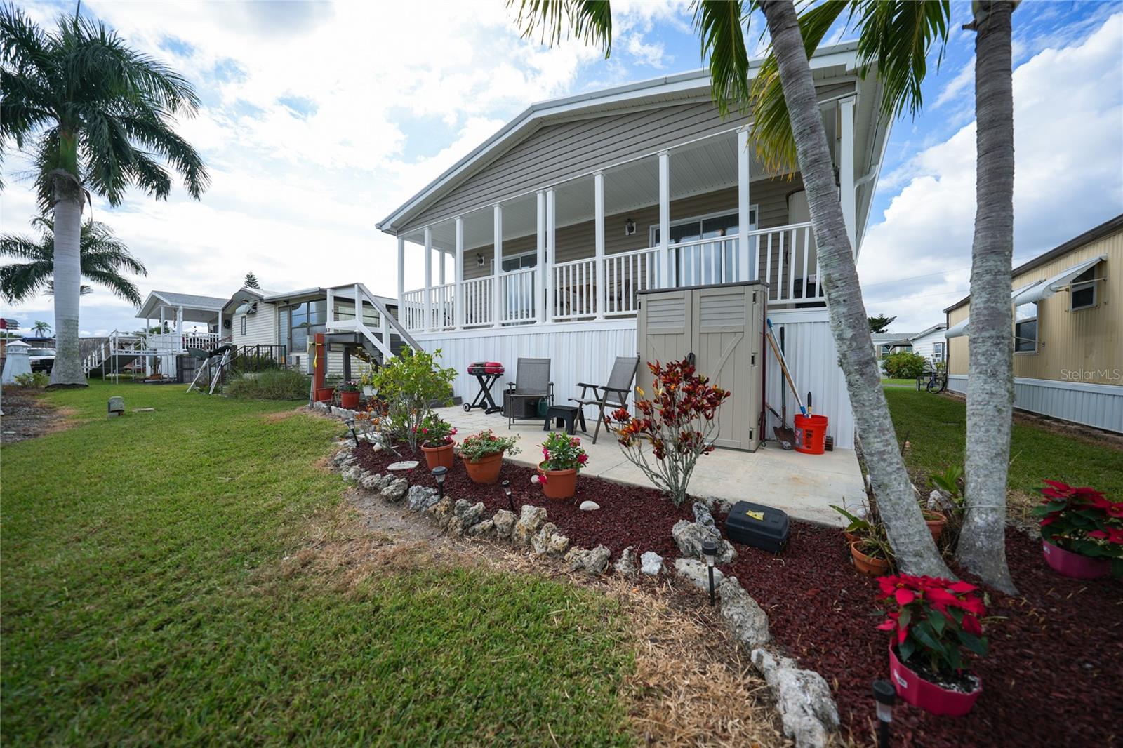 LAZY LAGOON MOB HME PARK COOP - Residential
