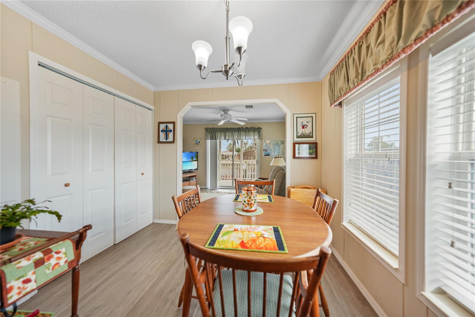 LAZY LAGOON MOB HME PARK COOP - Residential