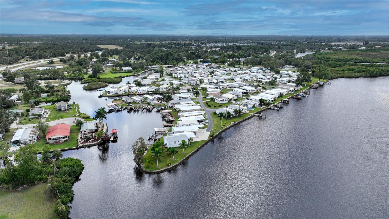 LAZY LAGOON MOB HME PARK COOP - Residential