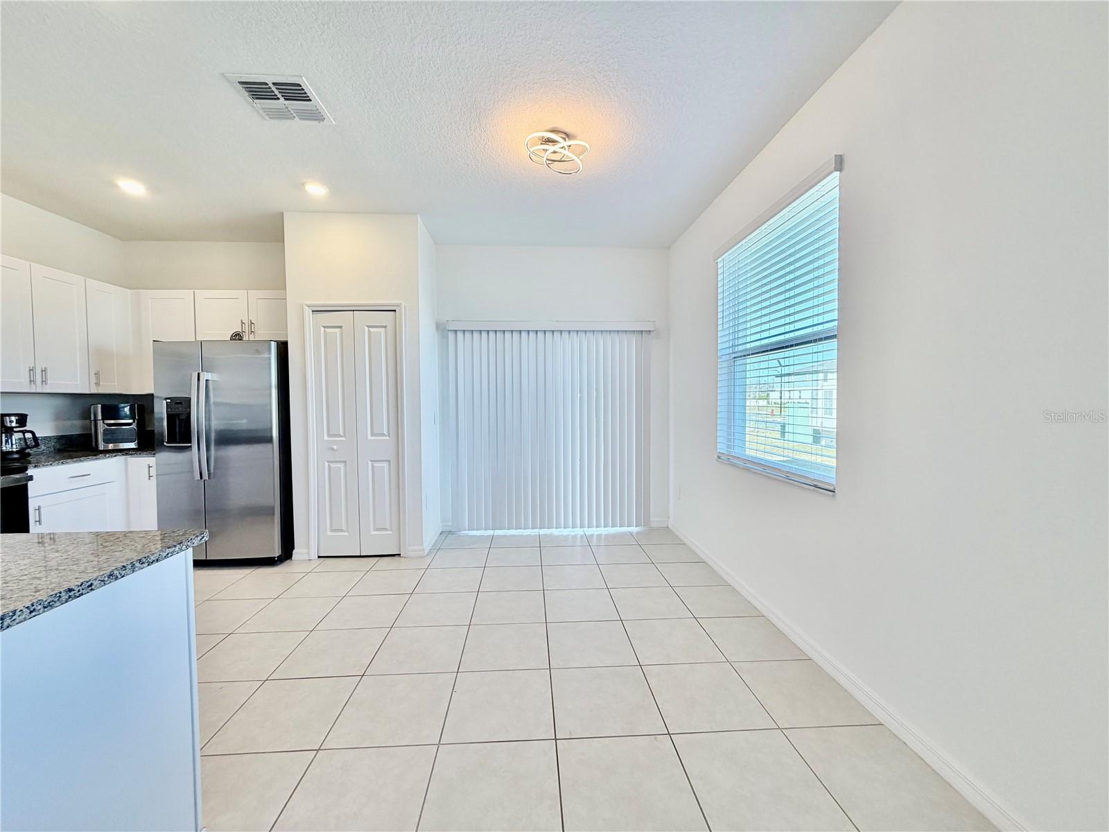 SOUTH SHORE POINTE - Residential Lease