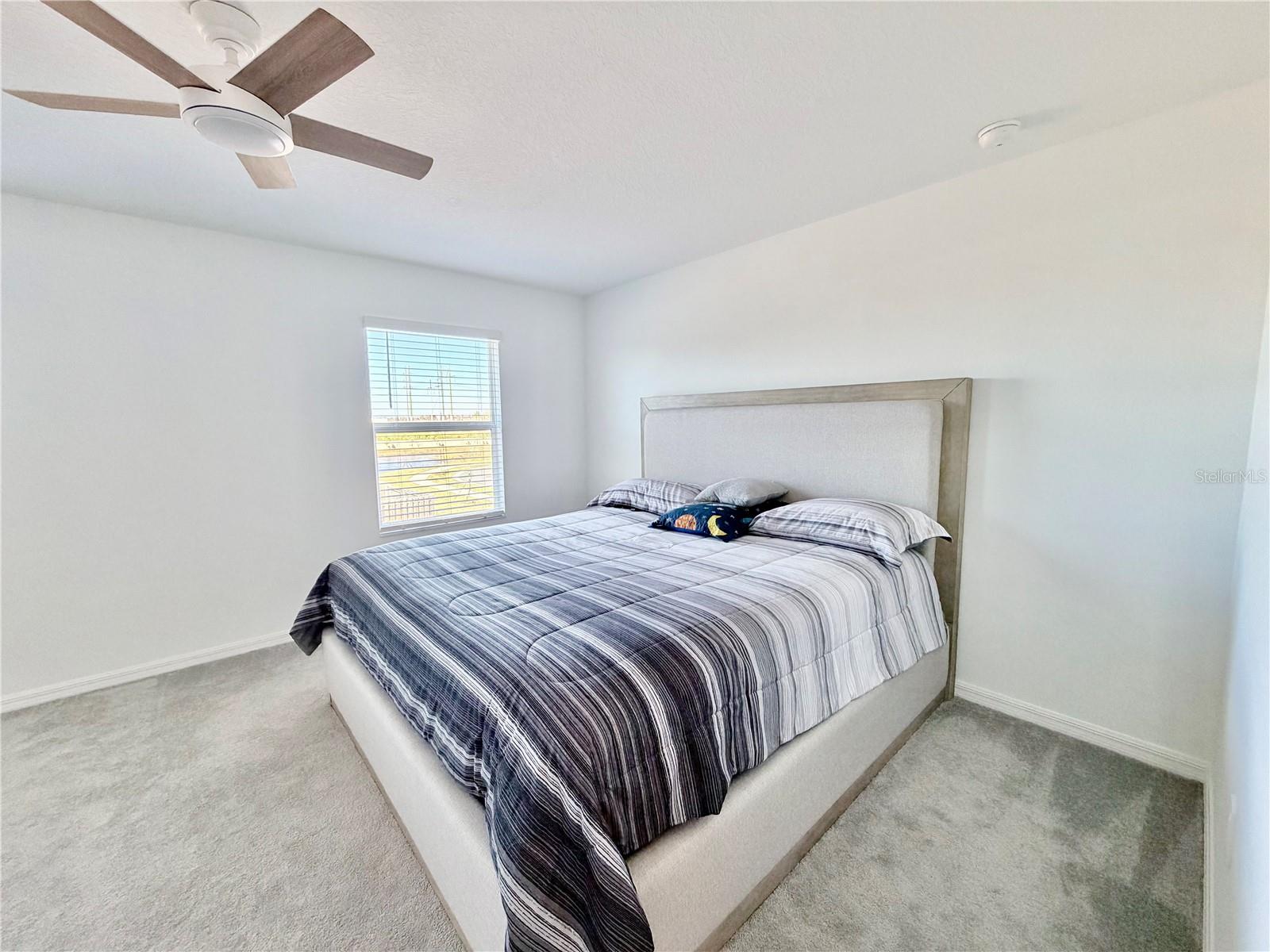 SOUTH SHORE POINTE - Residential Lease