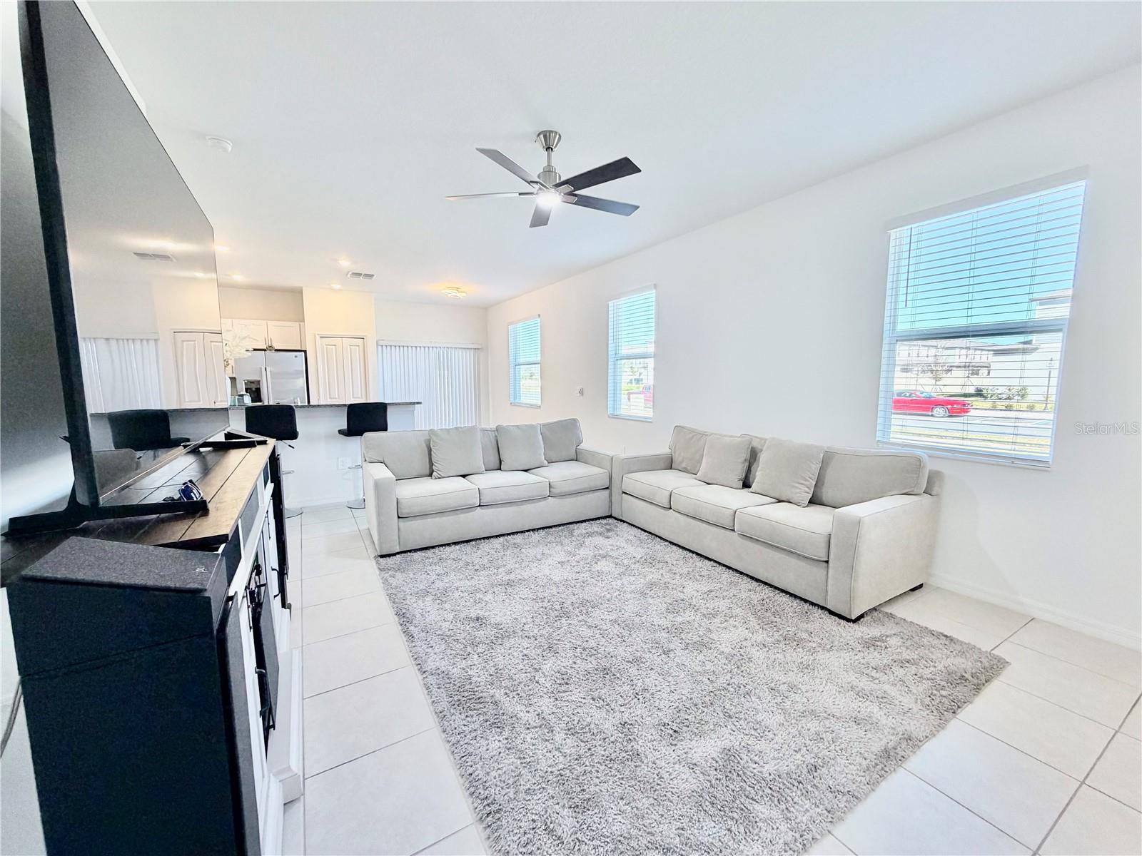 SOUTH SHORE POINTE - Residential Lease