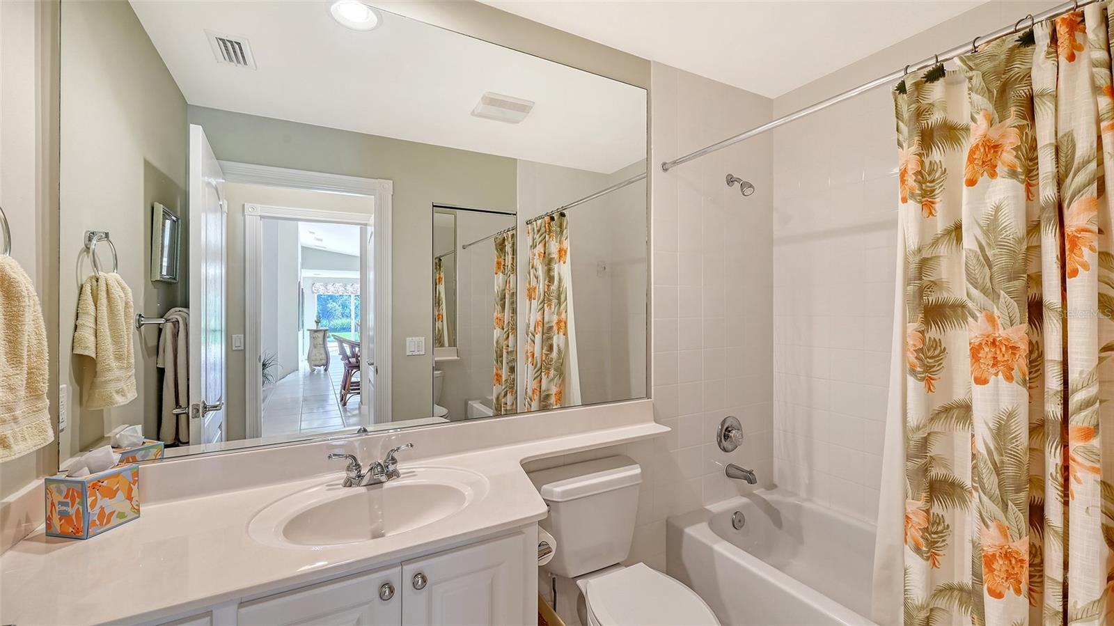 VILLAGEWALK - Residential