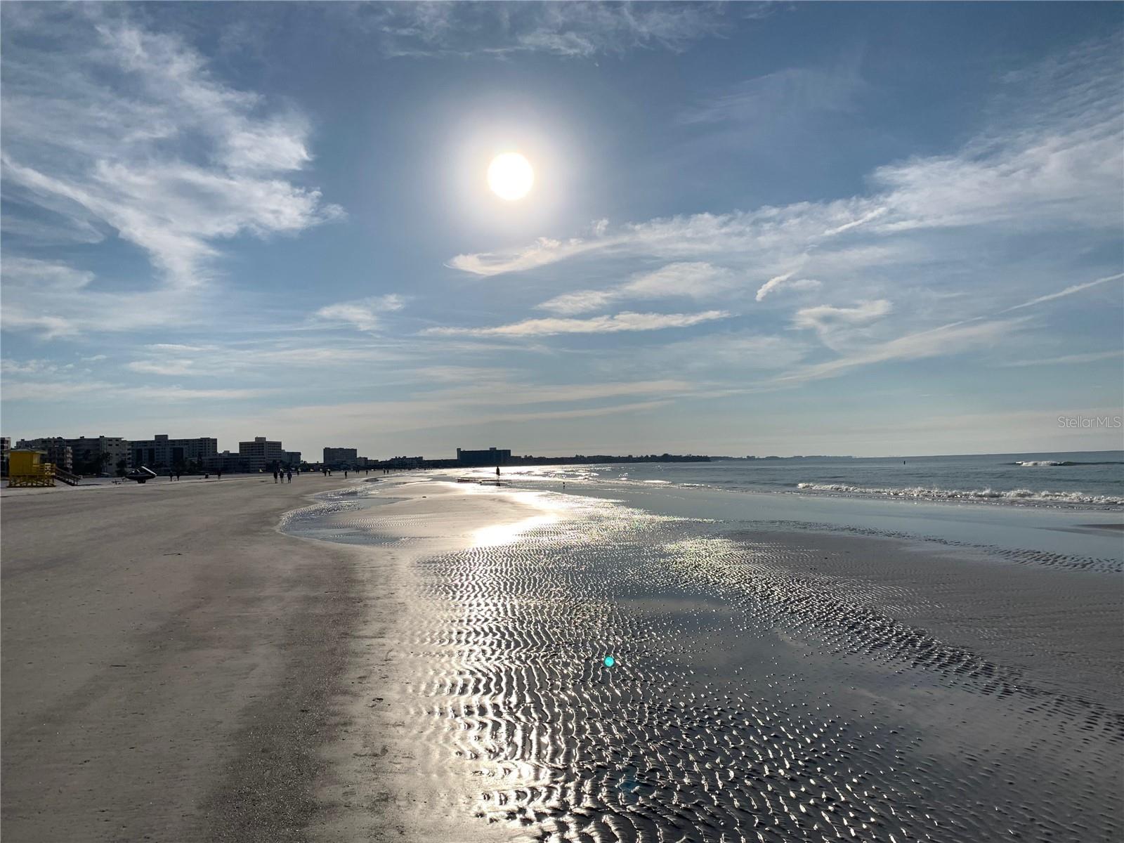 VILLAGEWALK - Residential