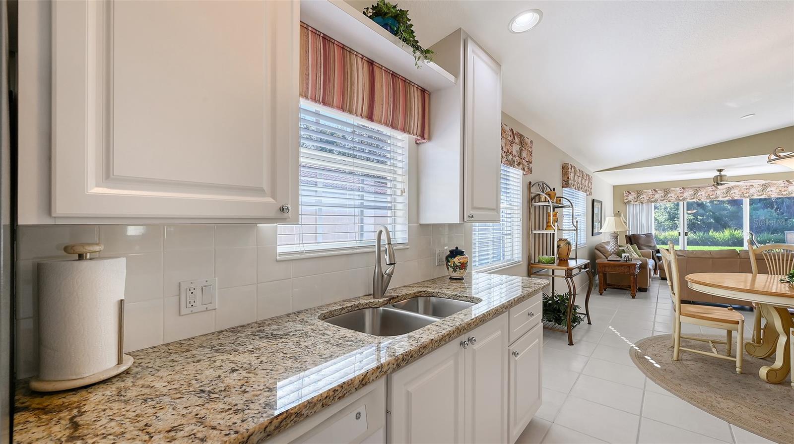 VILLAGEWALK - Residential