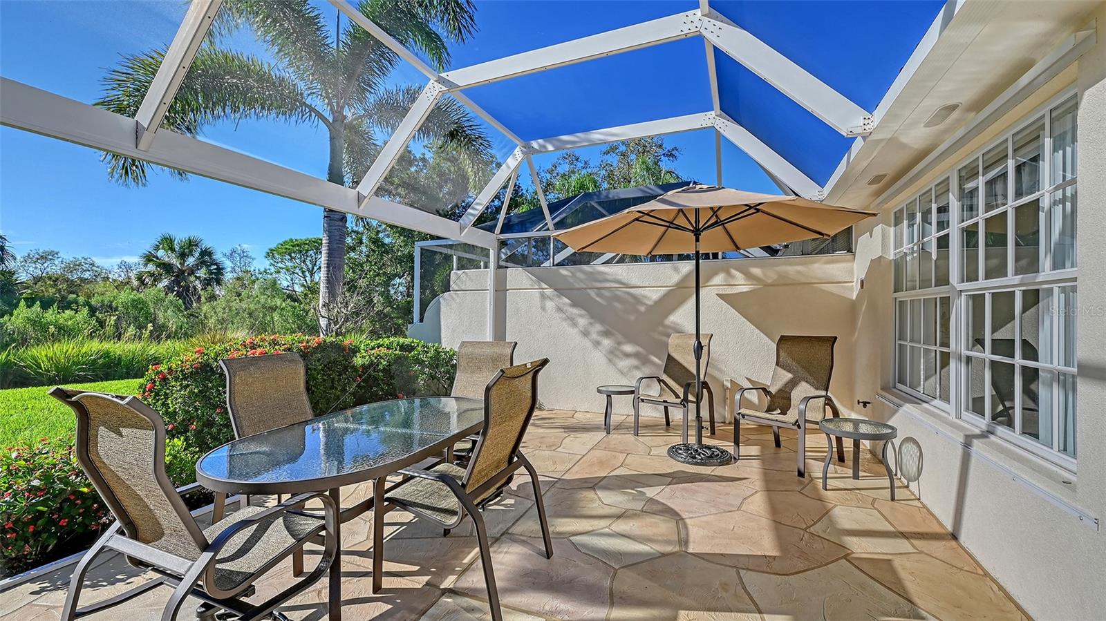 VILLAGEWALK - Residential