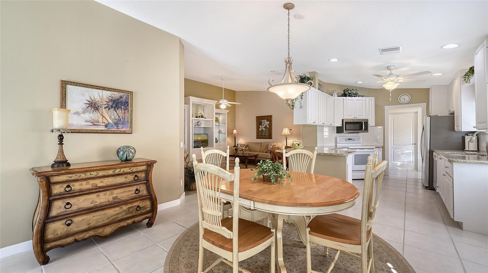 VILLAGEWALK - Residential