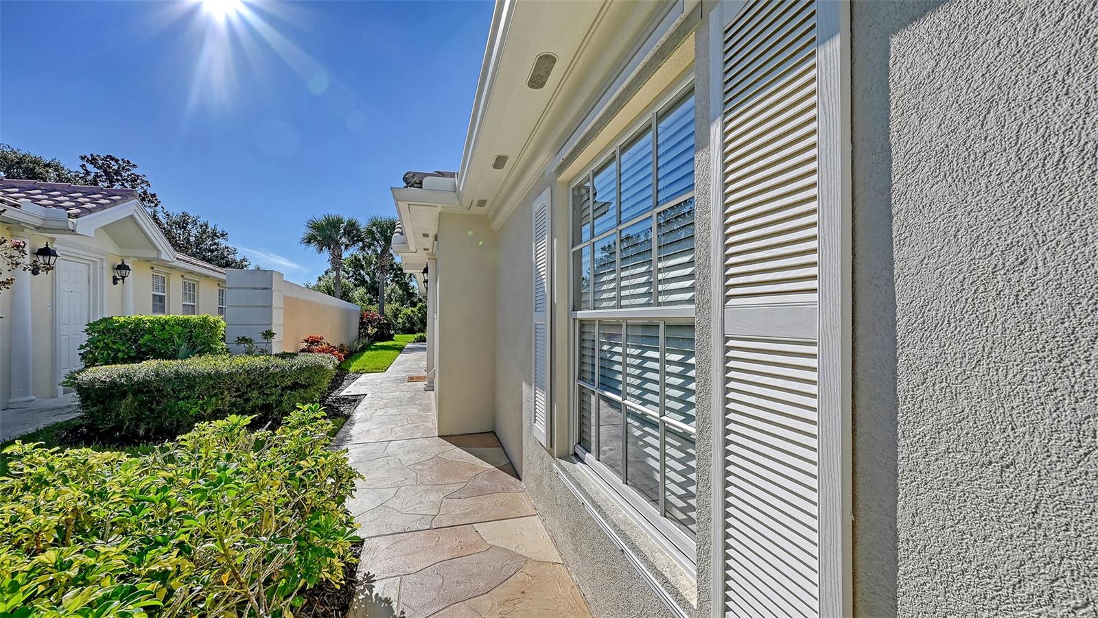 VILLAGEWALK - Residential