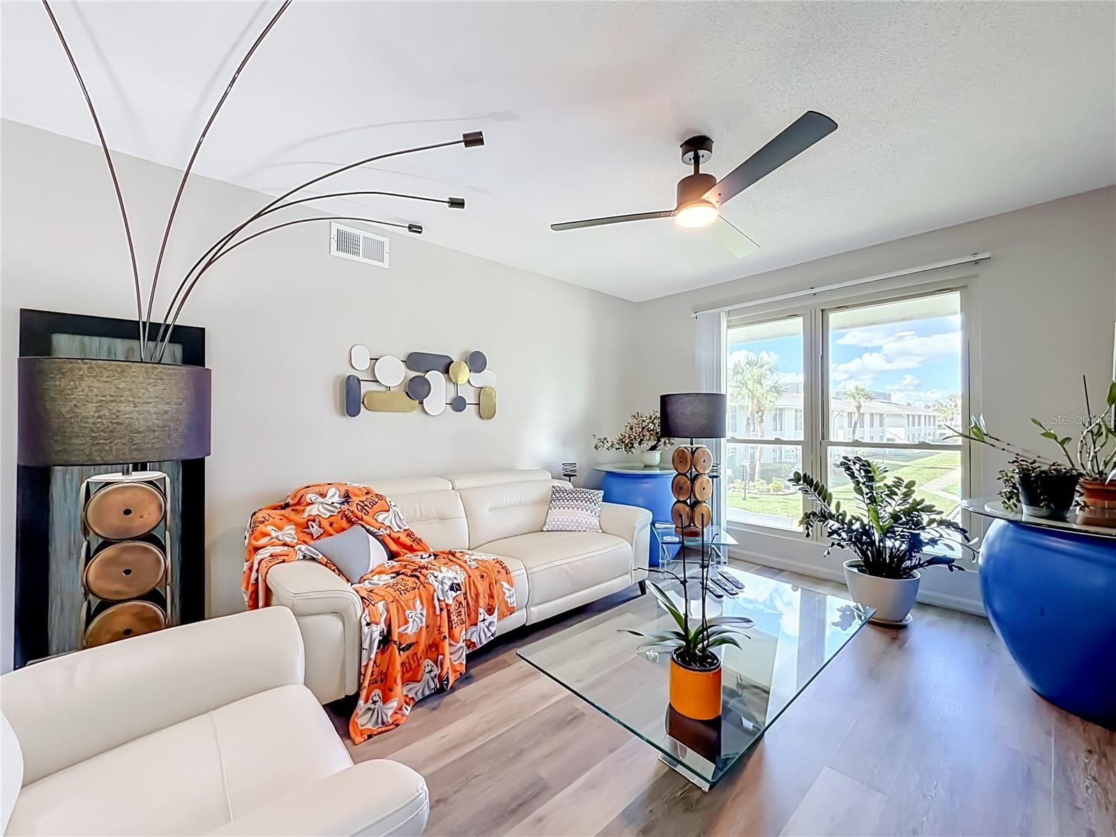 1935 CONWAY ROAD F5