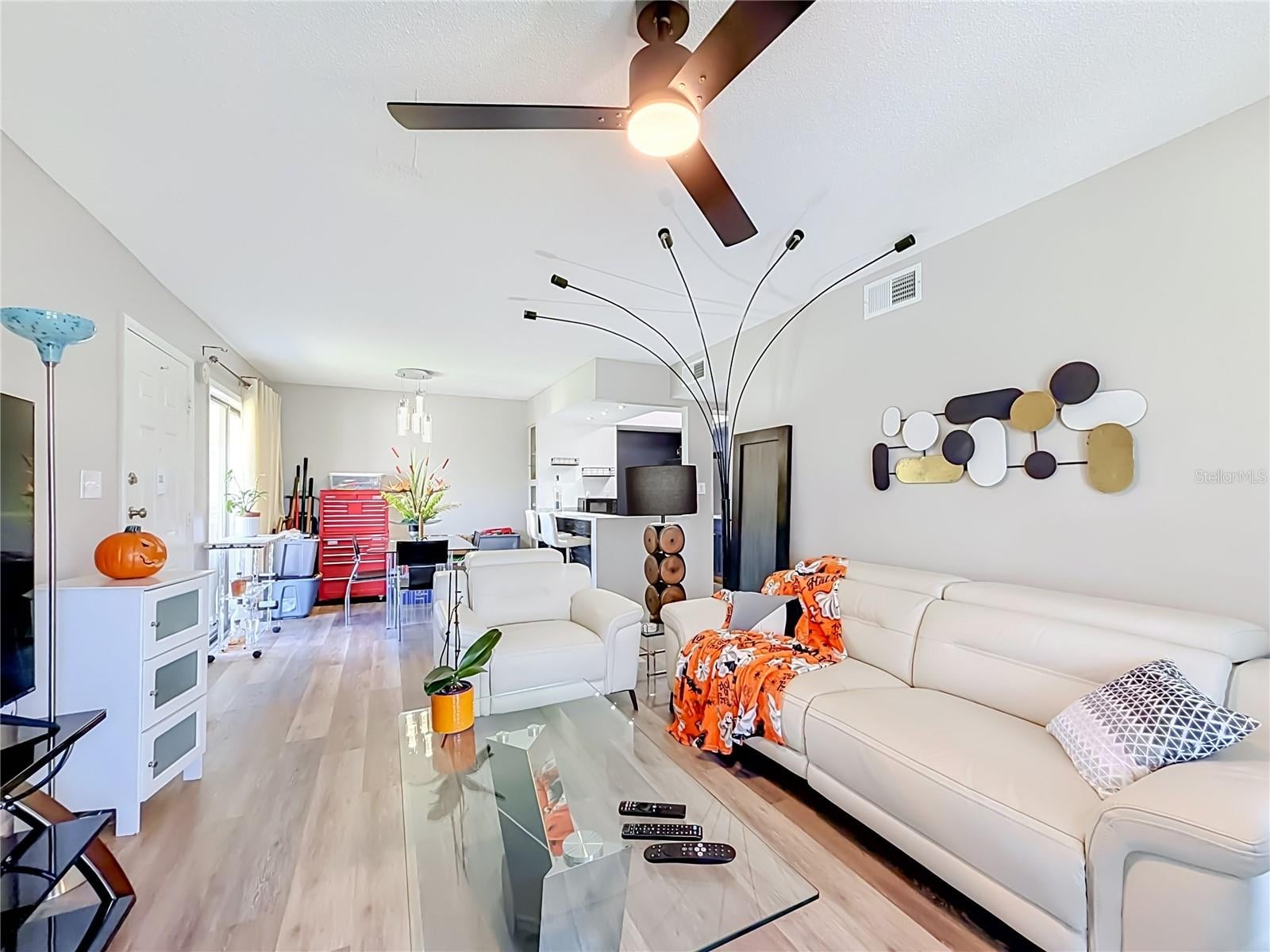 1935 CONWAY ROAD F5