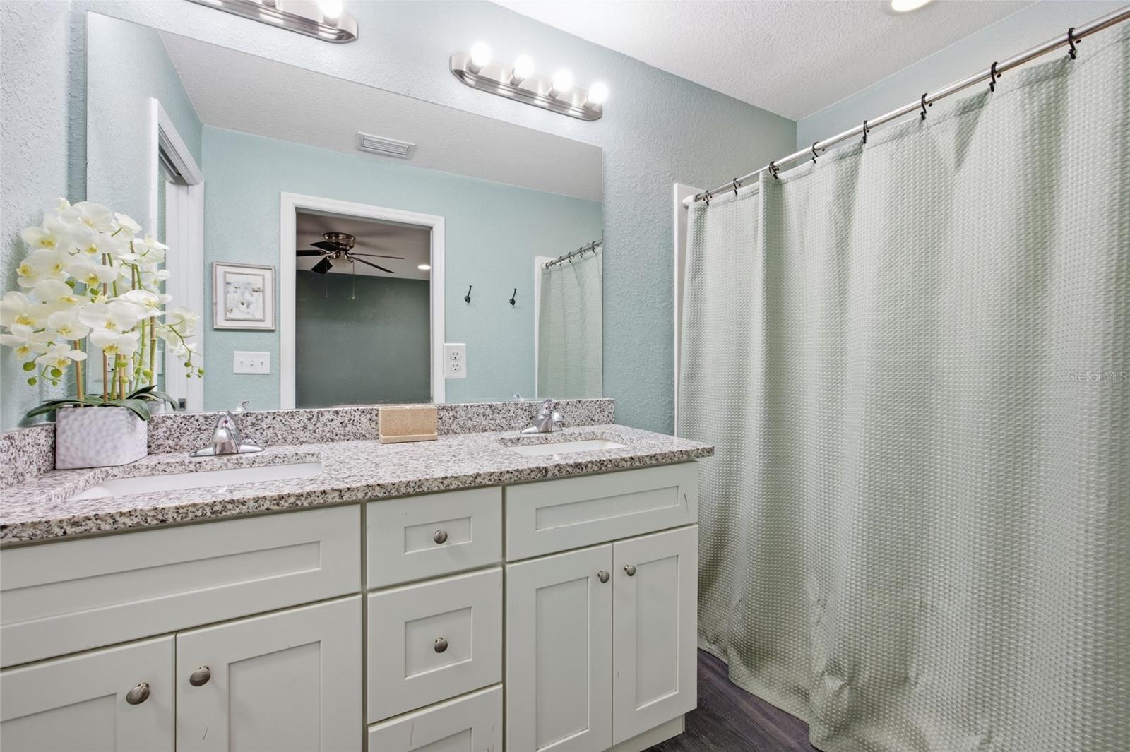 SILVER SPGS SHORES 44 - Residential