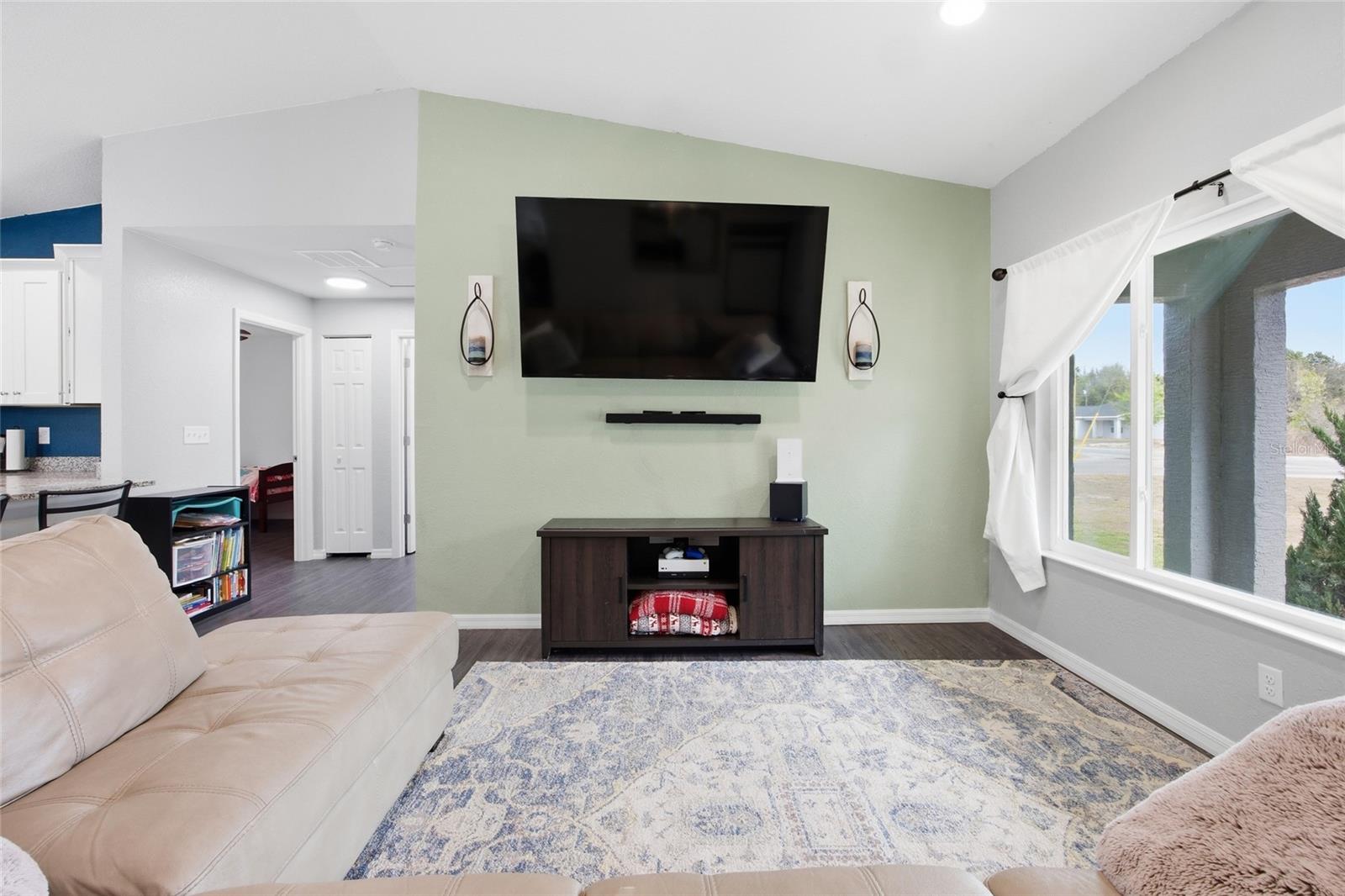 SILVER SPGS SHORES 44 - Residential