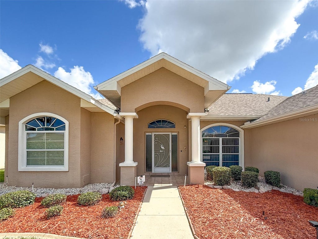 Photo of 8533 Coral Creek Loop, Hudson, FL 34667 (MLS # W7889062)