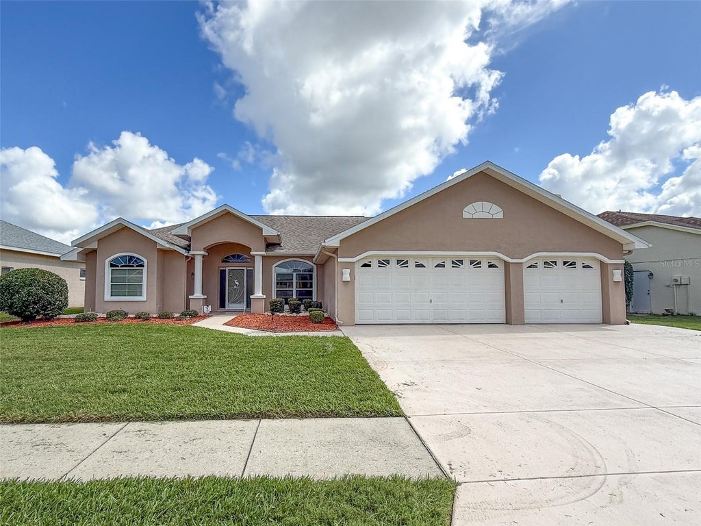 Photo of 8533 Coral Creek Loop, Hudson, FL 34667 (MLS # W7889062)